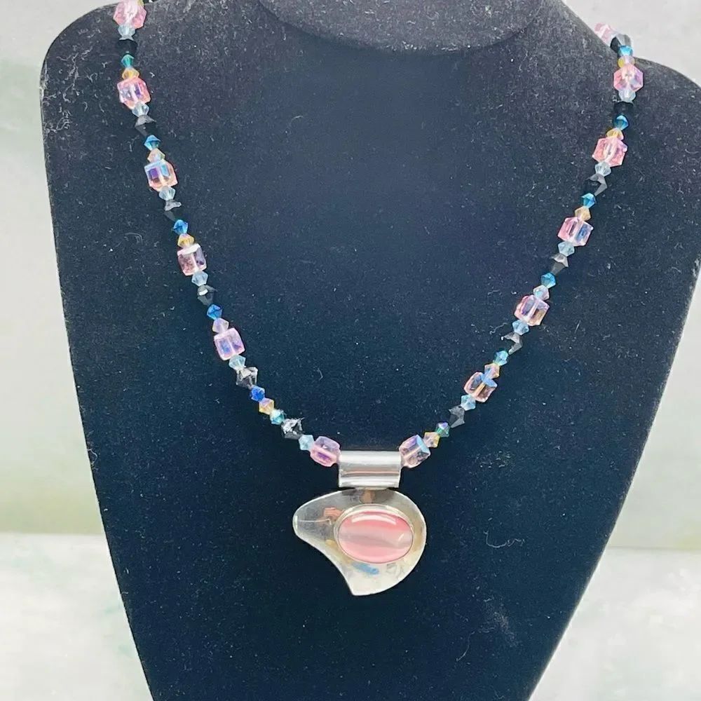 Vintage Taxco Pendant and beaded necklace 925